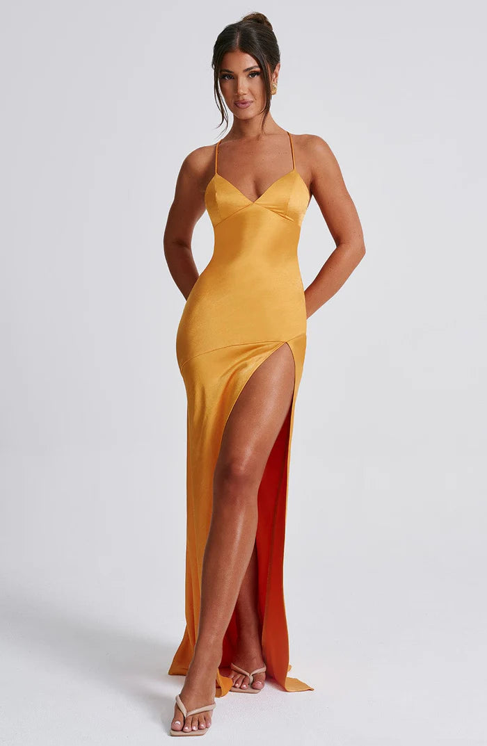 Yasmine Hot Girls Summer Kleid