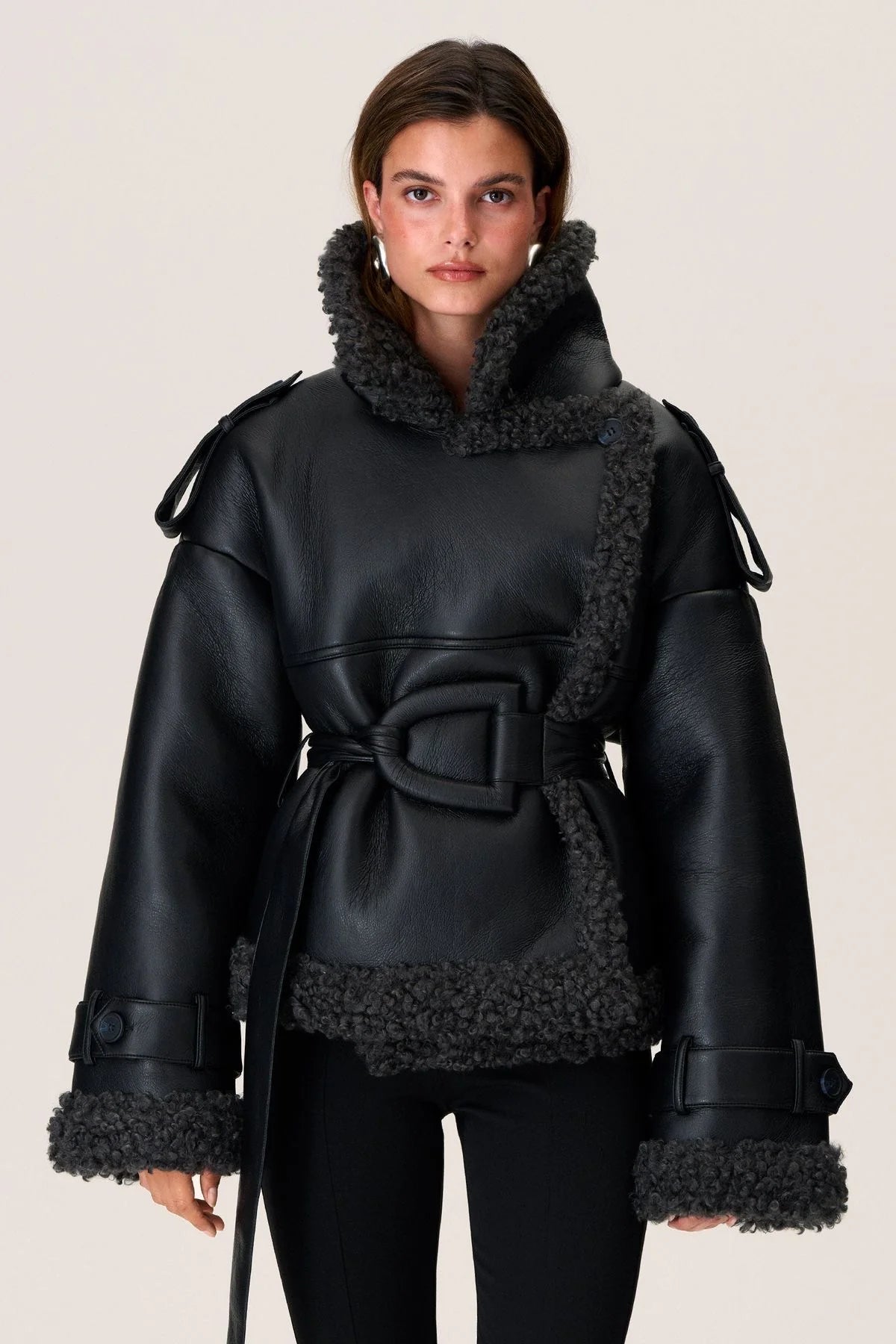 Fenja Black Panther Jacke