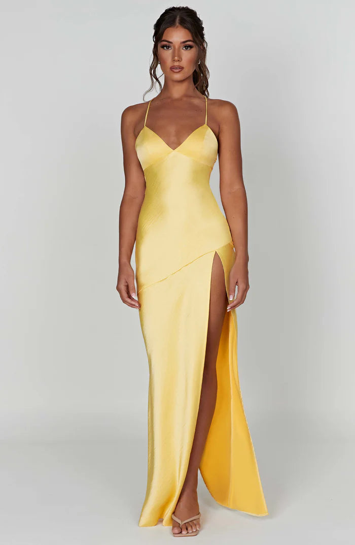 Yasmine Hot Girls Summer Kleid