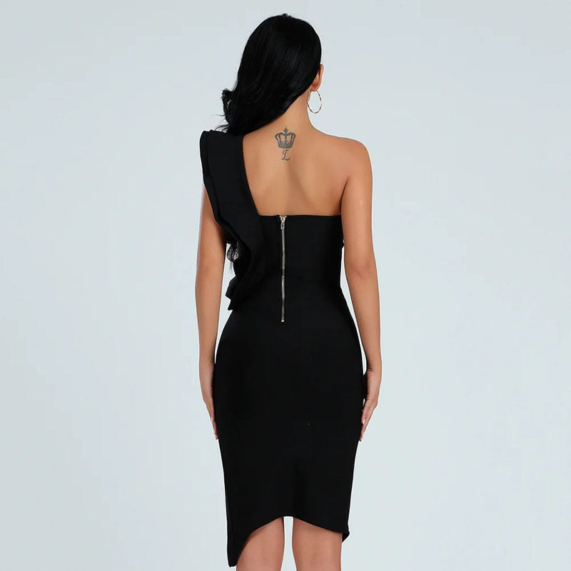 Eylem Saturday Luxe Kleid