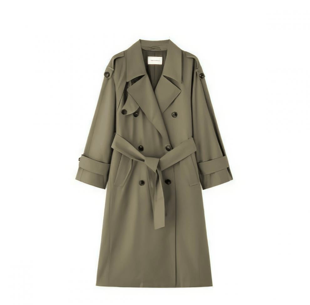 Elifnur Her Mystery Coat
