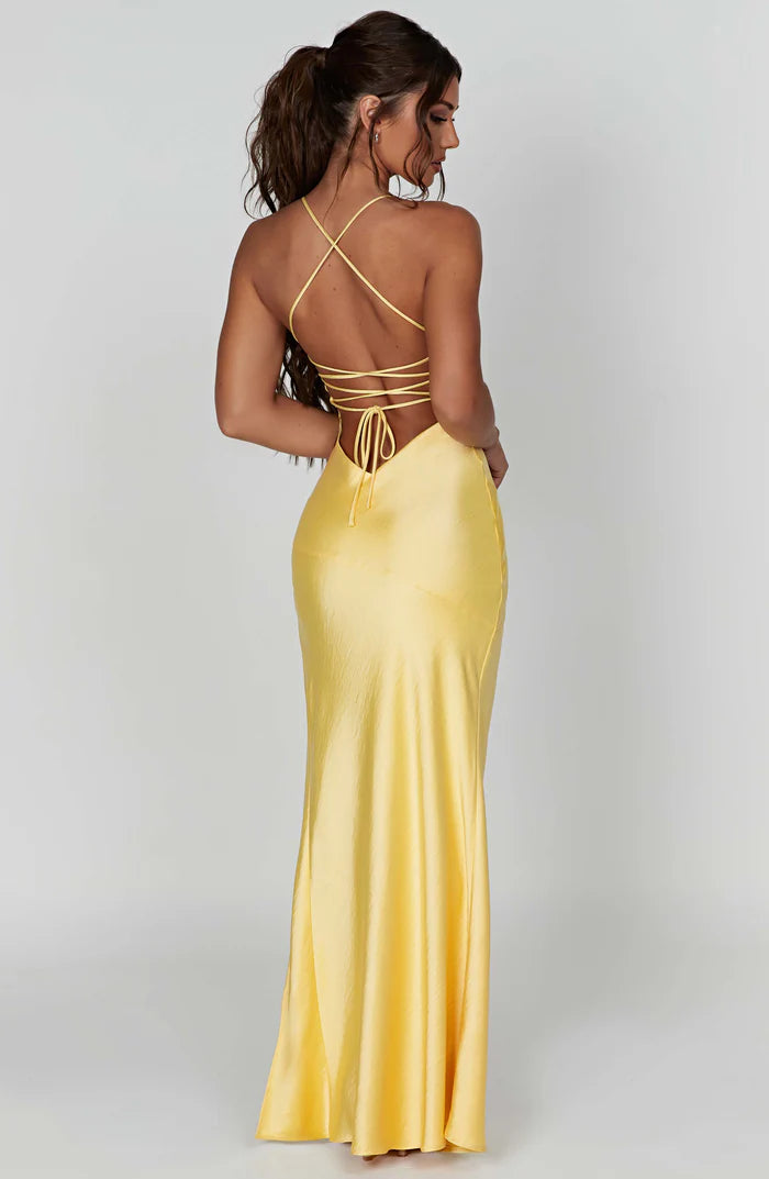 Yasmine Hot Girls Summer Kleid